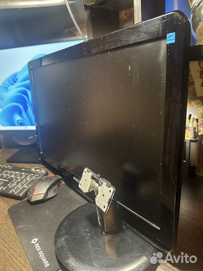 Монитор Philips 23