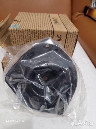 Опора перед Nissan