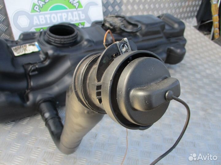 Бак топливный Volkswagen Crafter 2.0 CKT 2011г