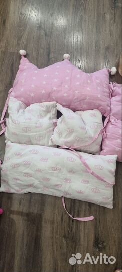 Бортики в кроватку для девочки