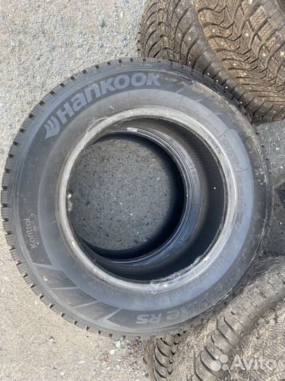 Hankook Winter I'Pike 215/65 R16