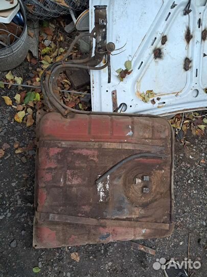 Топливный бак газ 31105 3110