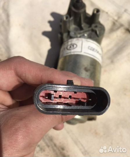 Запчасть на автомобиль ваз