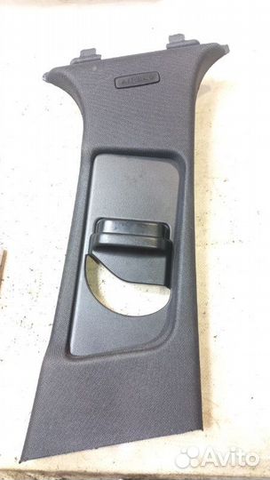 Обшивка салона правая Mercedes-Benz C-Class W204 W