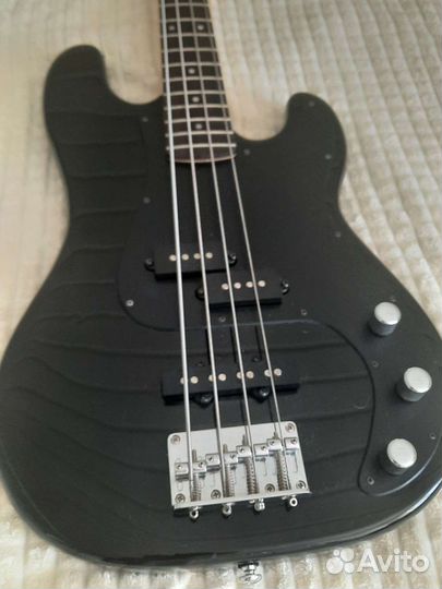 Басс гитара 4 струны