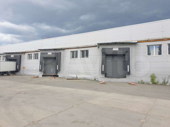 Склад, 900 м²