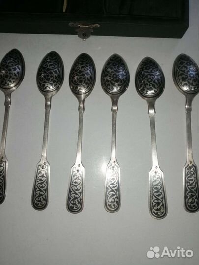 Ложки серебряные чайные