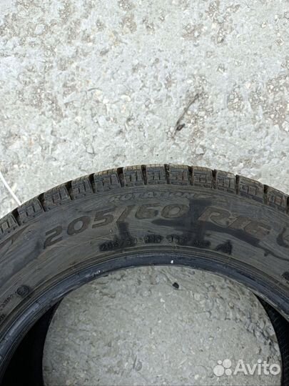 Pirelli Ice Zero FR 205/60 R16 96T