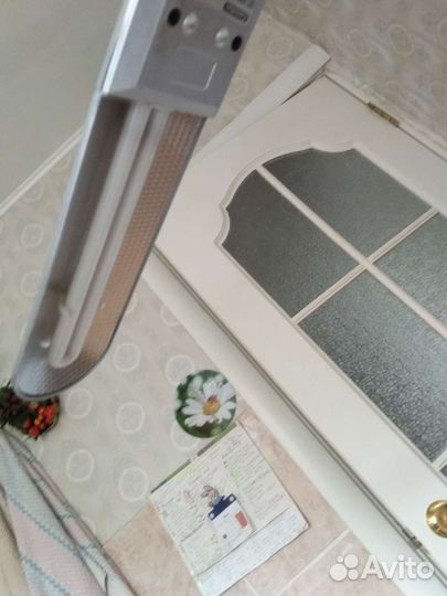 Лампа настольная светодиодная