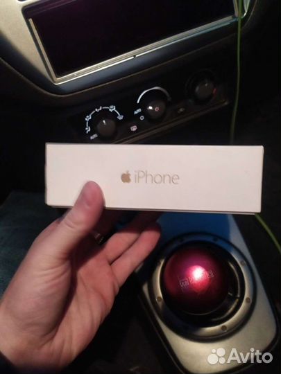 Коробка от iPhone 6