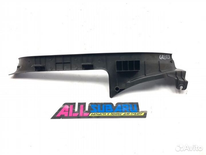 Накладка порога в салоне задняя левая Subaru