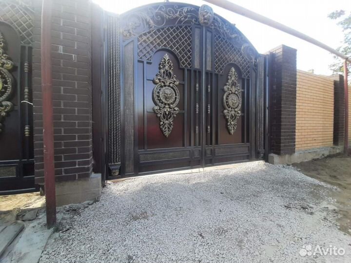 Кованые ворота