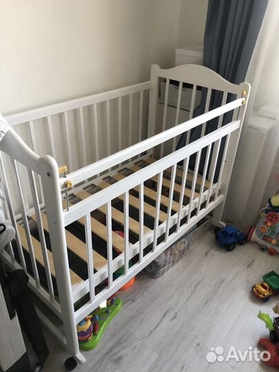 Кровать для новорожденных
