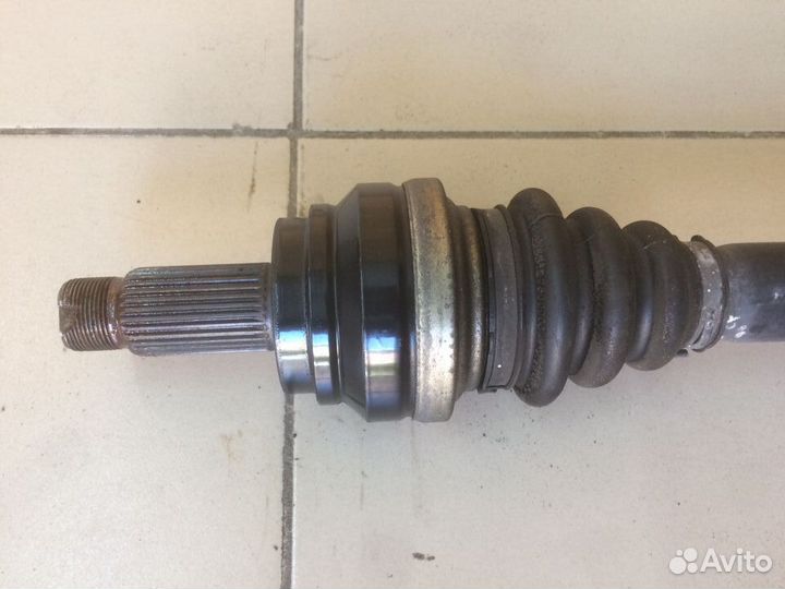 BMW F10 F11 Привод задний правый с Японии