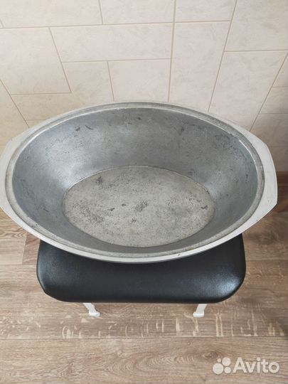 Кастрюля алюминиевая