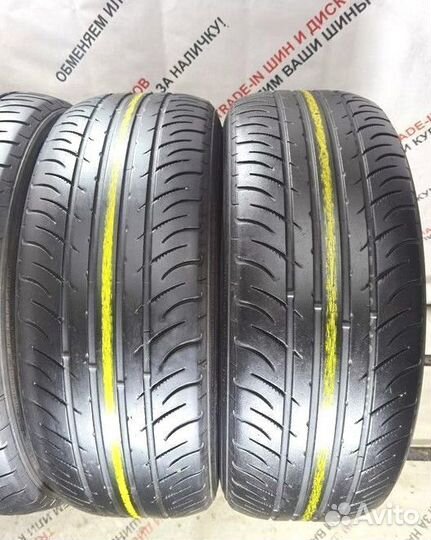 Kleber Dynaxer HP3 215/65 R16 98H