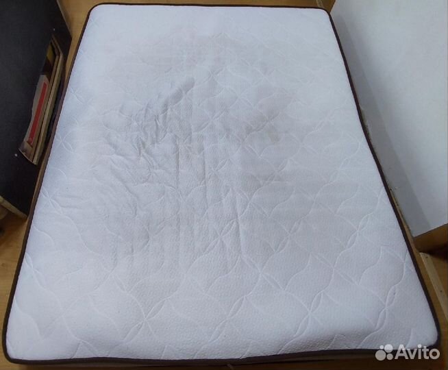 Матрас 160х200 пружинный бу