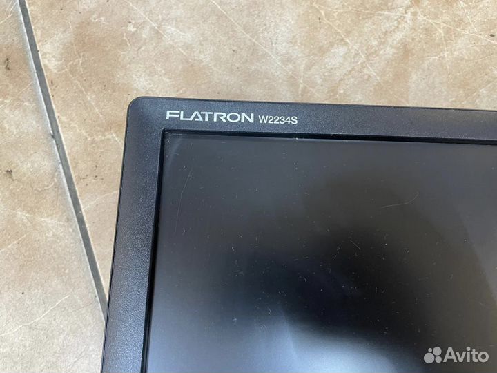LG Flatron W2234S-BN Монитор