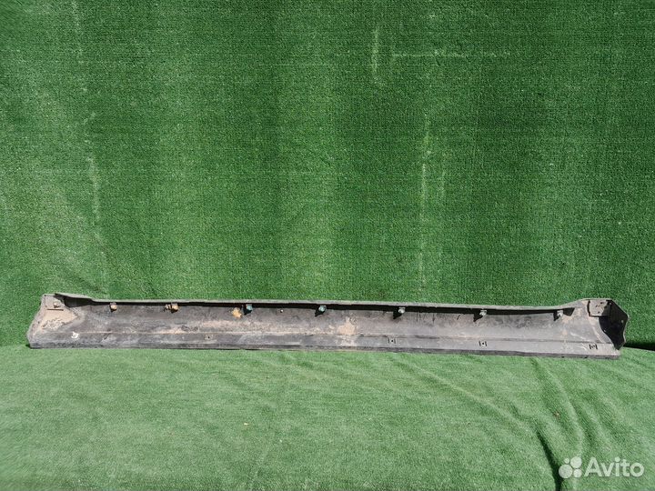 Накладка на порог mitsubishi outlander 2