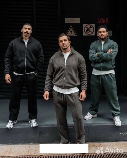 Мужской костюм