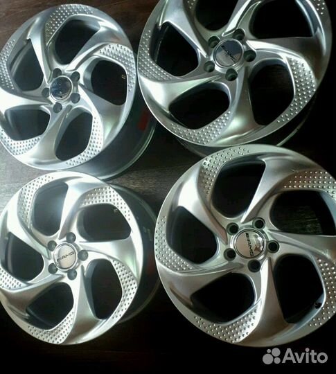 Диски литые R 18