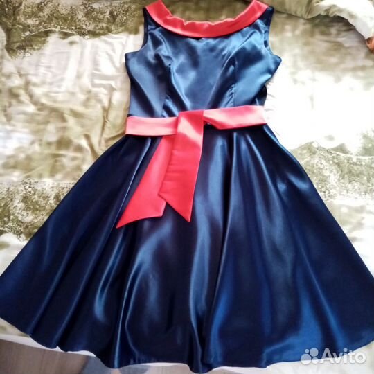 Распродажа платьев