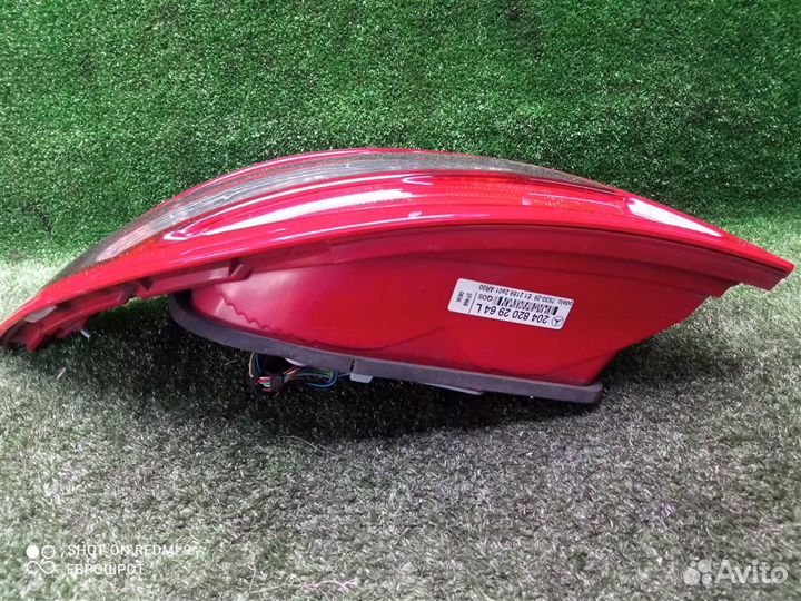 Фонарь задний левый Mercedes Benz W204 (2007-2015)