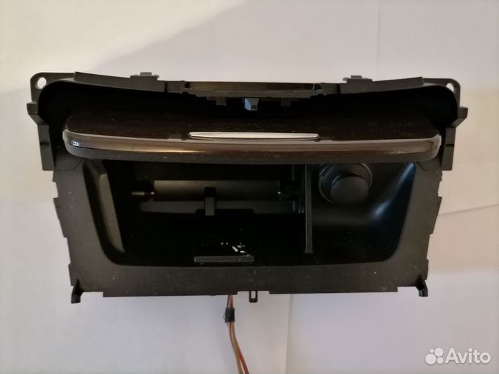 Пепельница на BMW Е-81-87