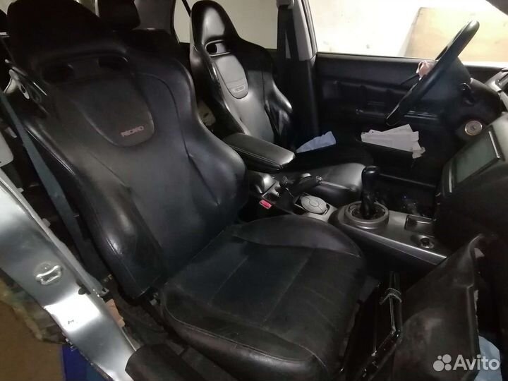 Салон recaro mitsubishi lancer evolution 9