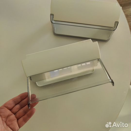 Полка на дверь холодильника Атлант