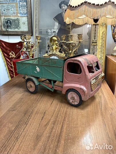 Автомобиль лтз