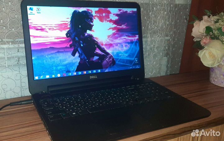 Мощный ноутбук Dell i3 3217U/AMD 7670M