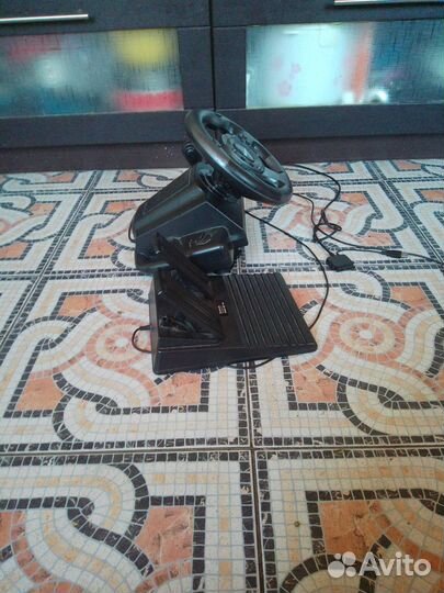 Игровой руль с педалями для пк