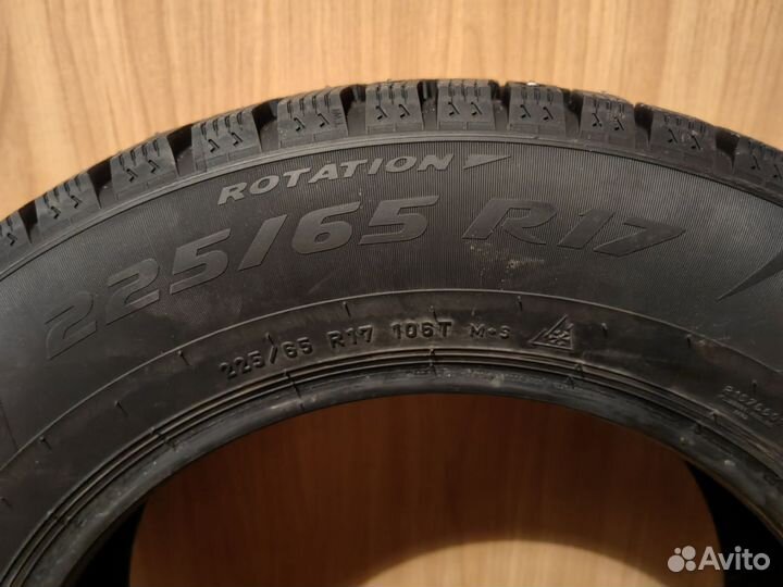 Pirelli Ice Zero 225/65 R17 106T