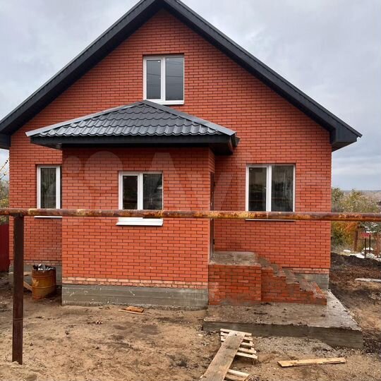 Дом 167 м² на участке 6 сот.