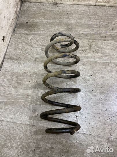 Пружина задняя Geely MK Cross