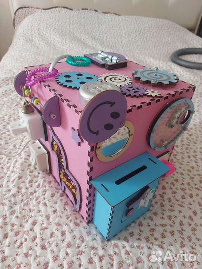 Бизиборд cube