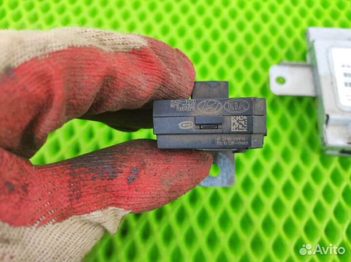 Блок управления центральным замком Kia Ceed ED