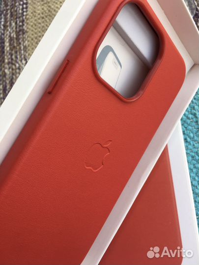 Чехол на iPhone 13 pro magsafe