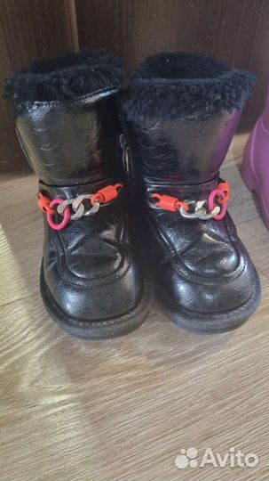 Ботинки для девочки