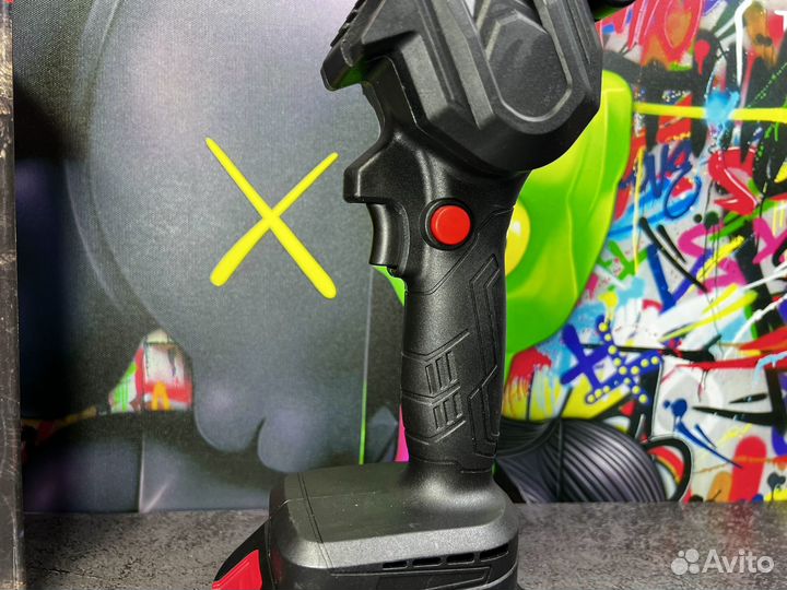 Сучкорез аккумуляторный новый