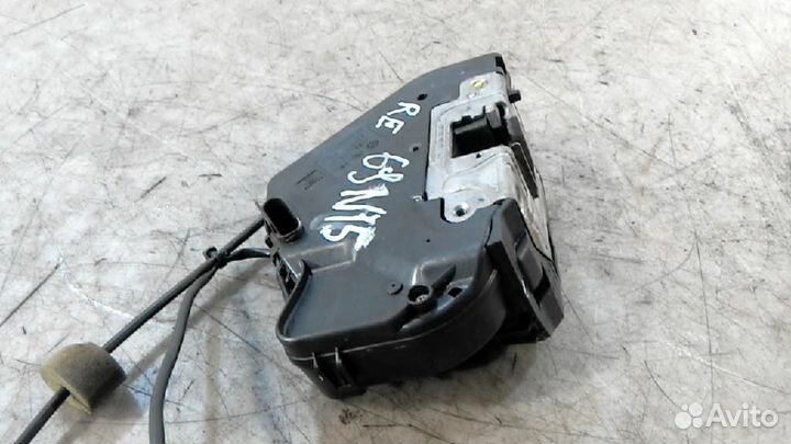 Замок двери задней правой Mercedes-Benz E-Class