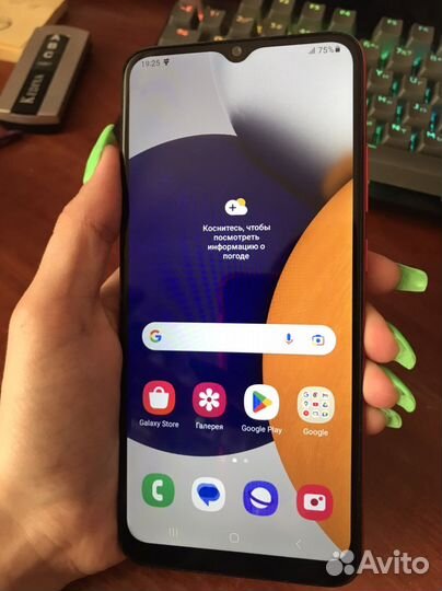Телефон Samsung