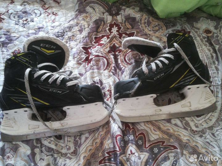 Хоккейные коньки bauer