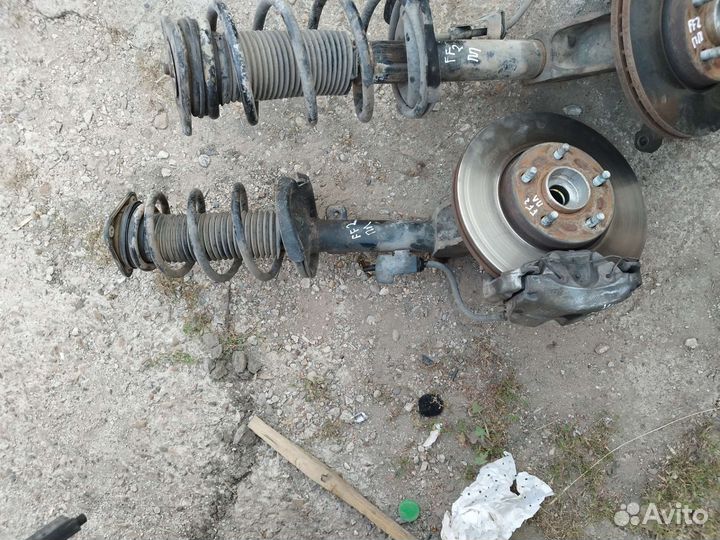 As Стойки передние/суппорта Ford Focus 2