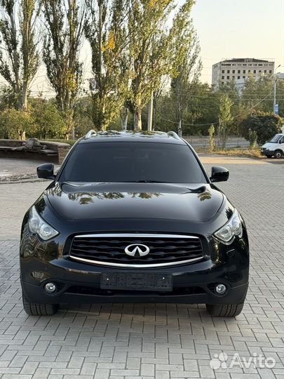 Infiniti FX35 3.5 AT, 2010, 260 000 км