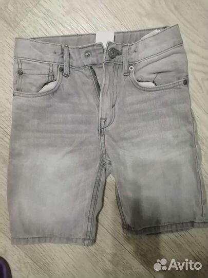 Джинсовые шорты на мальчика 5-6