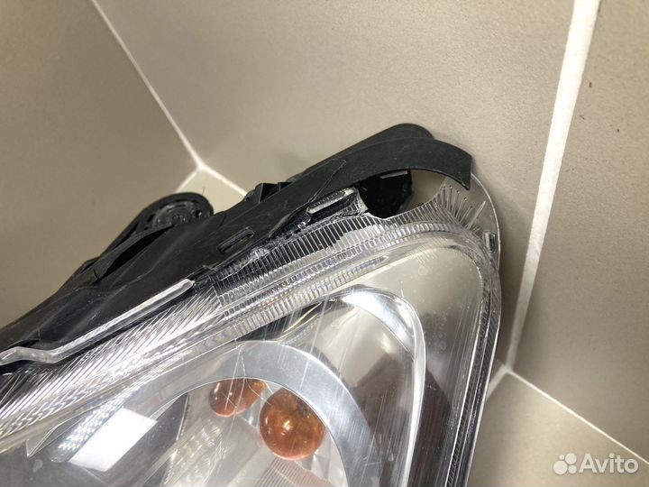 Фара левая ssangyong new actyon