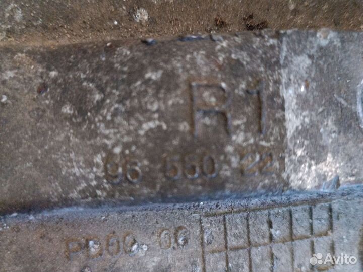 Кронштейн опоры двигателя Chevrolet Lacetti