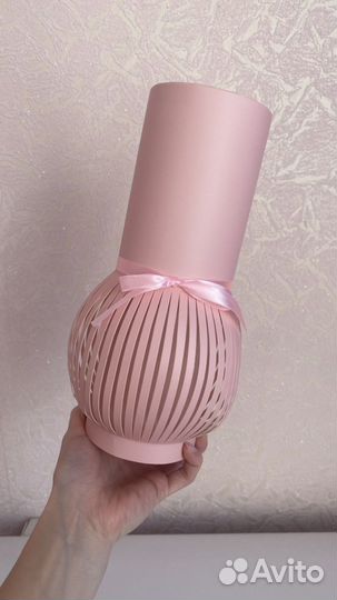 Подарочная коробка